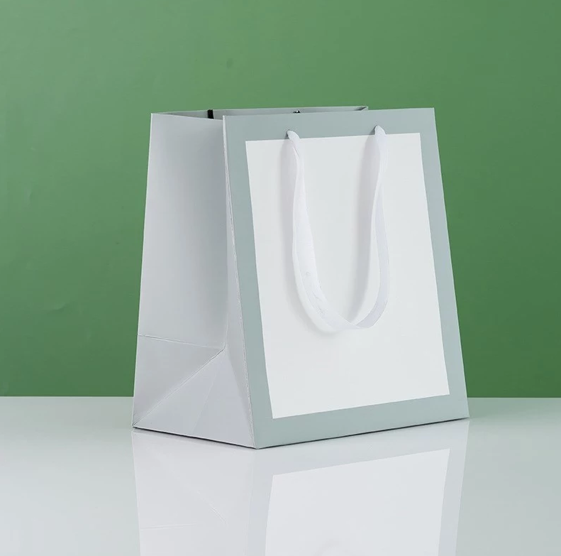 Premium Kraft Paper Bags With Handles - Wedding Favor, Clothes & Shopping Packaging Bag