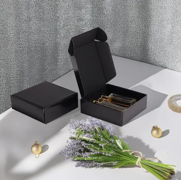 Black Corrugated Mailer Box - Full Color Print | Black/Brown Interior (In Stock)