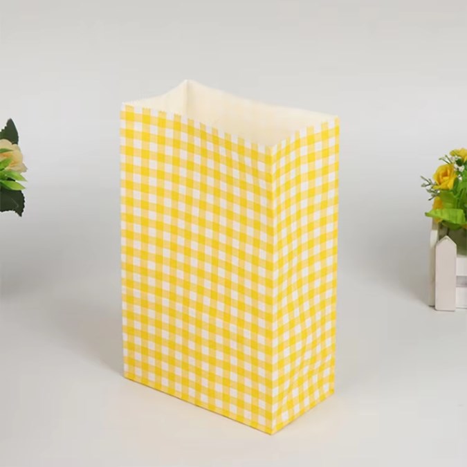 10pcs Plaid Kraft Paper Bags | Checkered Gift Packaging Bags Durable & Reusable Paper Bags