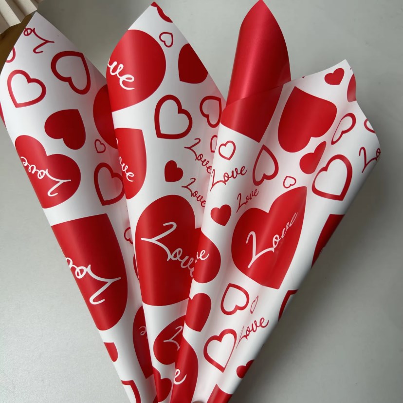 20pcs | Love & Heart Pattern Flower Wrapping Paper | Waterproof Bouquet Wrapping Paper | Floral Gift