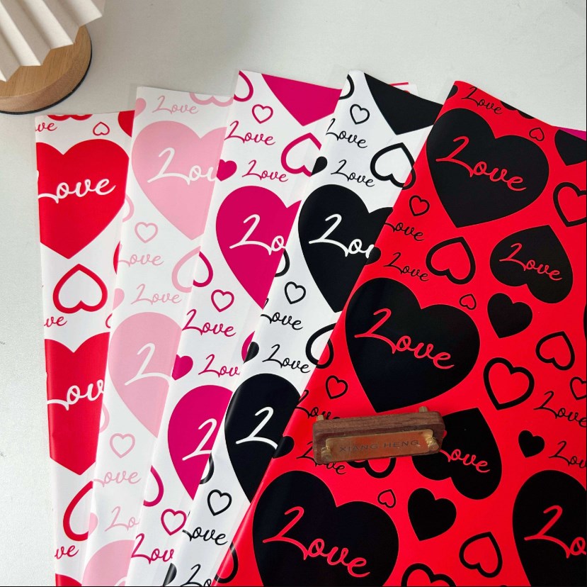 20pcs | Love & Heart Pattern Flower Wrapping Paper | Waterproof Bouquet Wrapping Paper | Floral Gift