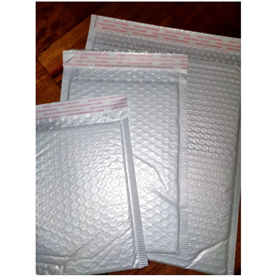 Lightweight Glossy Poly Bubble Mailer/Padded Envelope Shipping Bags Self Seal Shockproof | 1pc