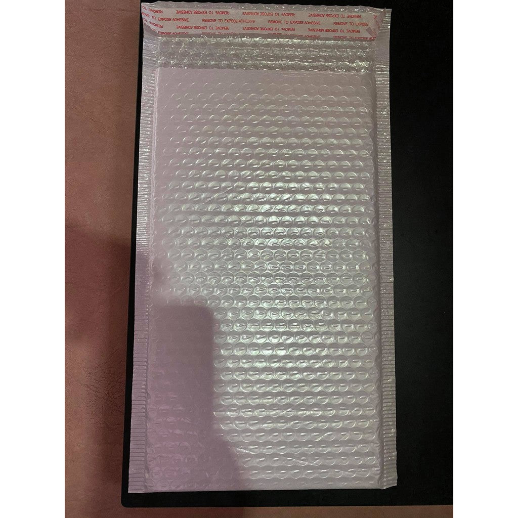 Lightweight Glossy Poly Bubble Mailer/Padded Envelope Shipping Bags Self Seal Shockproof | 1pc