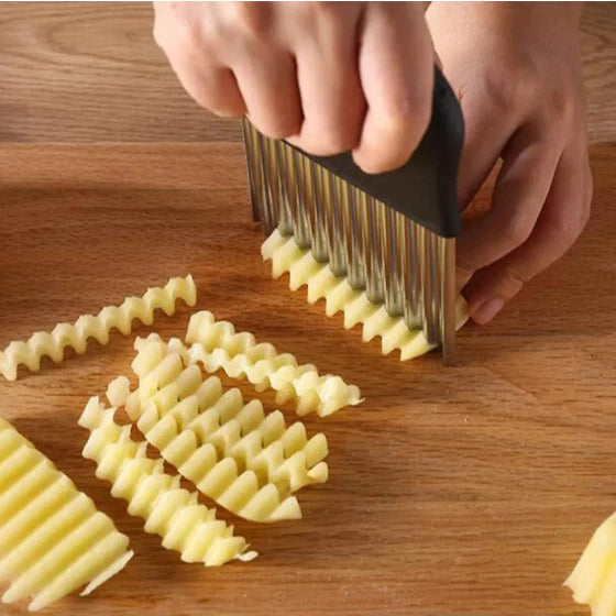 Wolf tooth potato knife wave-shaped fancy knife pattern cutting potato Cutter