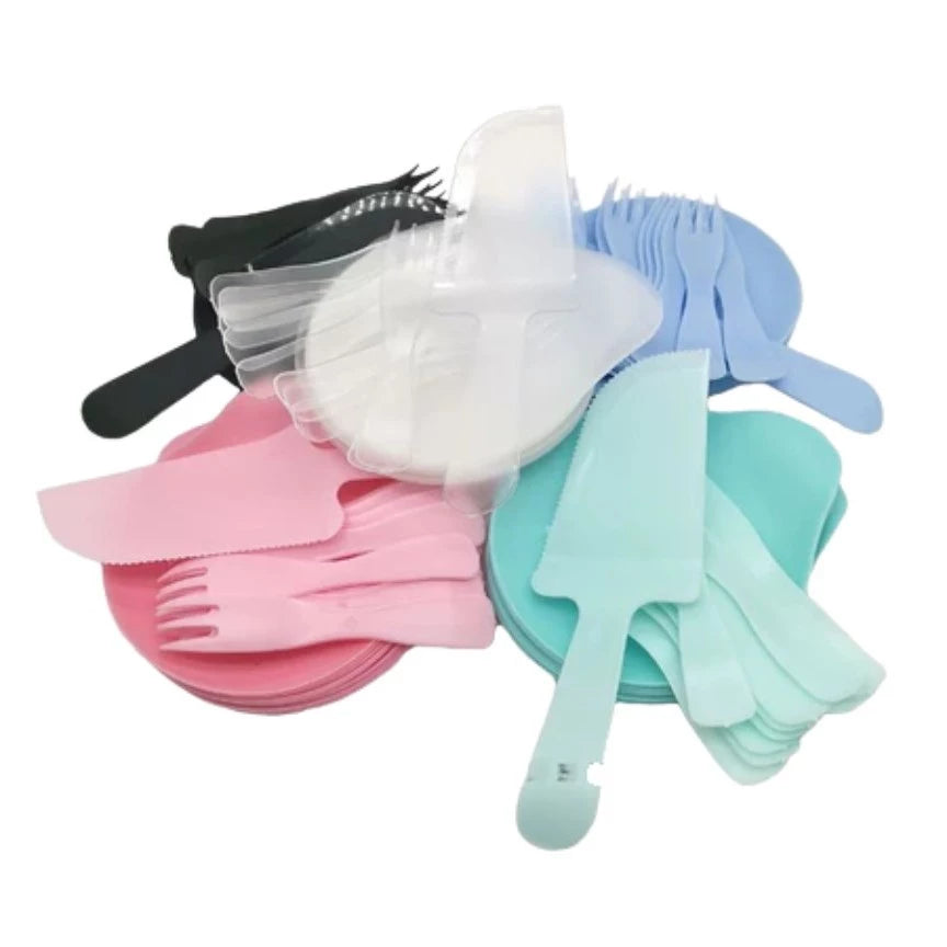 Knife, Fork and Plate Disposable Set – Durable Plastic Cutlery for Dessert, Birthday & Wedding Event