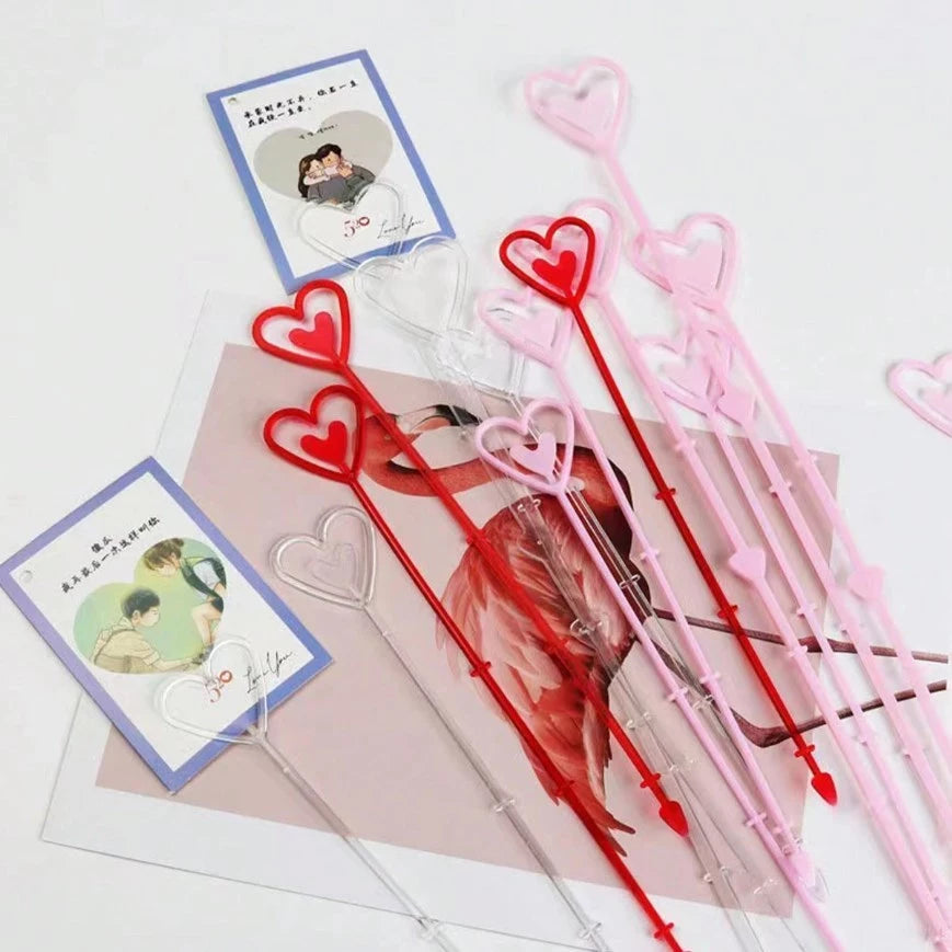 80pcs Plastic Heart Shape Card Holders for Floral Arrangements, Household Item, Wedding Decorations