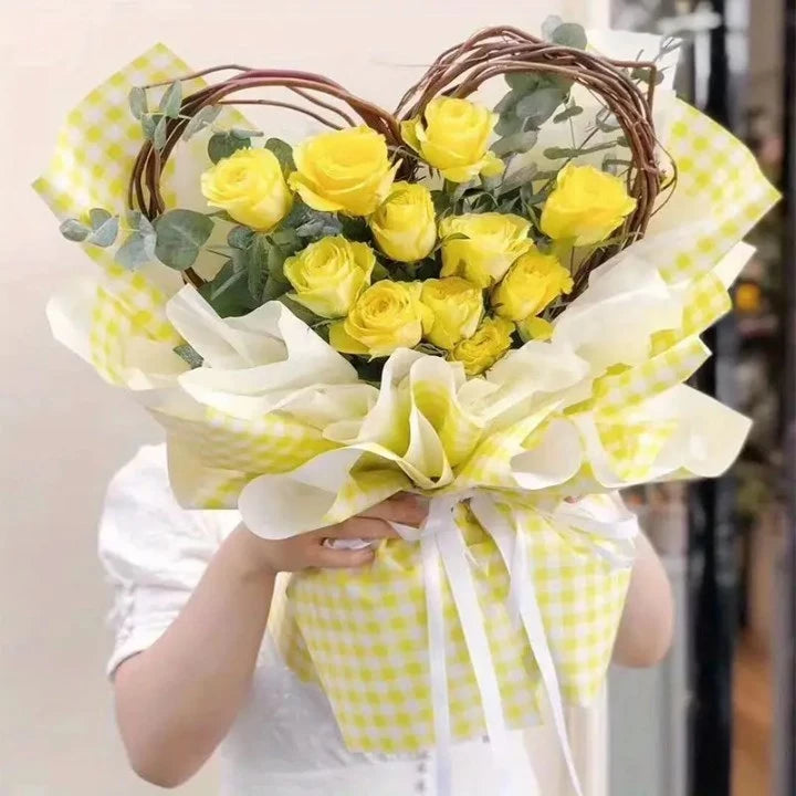 20 Sheets | Checkered Wrapping Paper for Flowers, Perfect for Trendy Bouquets Waterproof